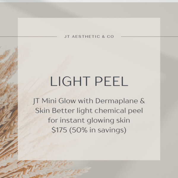 Mini Glow with Dermaplane & Light Peel
